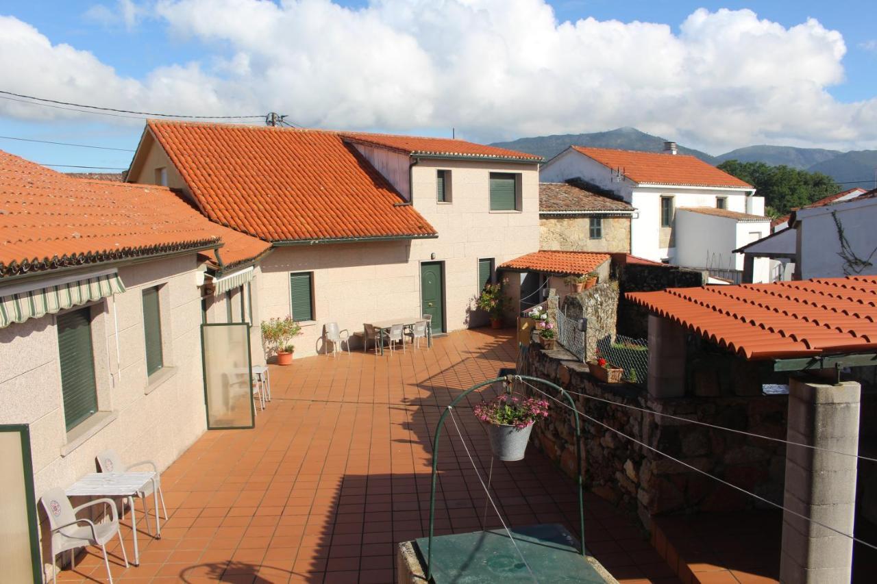 Apartamentos Outeiro A Pobra do Caramiñal Exterior photo